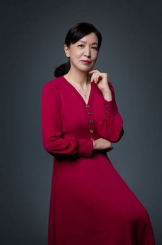 Yingjuan Su