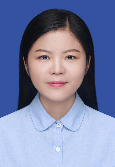 左春满